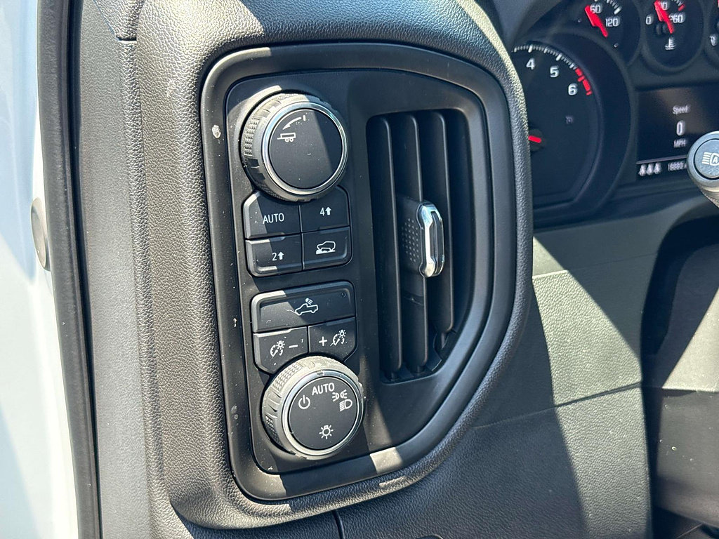 Used 2024 Chevrolet Silverado 1500 Custom w/ LPO, Dark Essentials Package AWD/4WD image 26