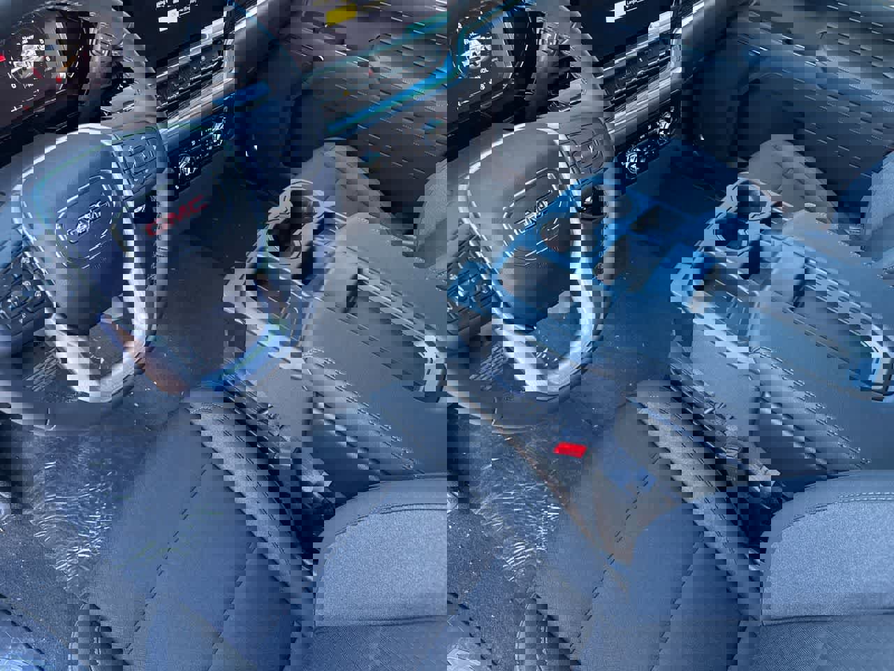 New 2026 GMC Sierra 1500 SLE w/ LPO, Black Badging Package image 17