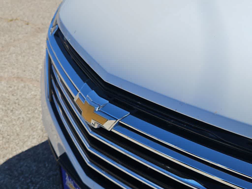 Used 2022 Chevrolet Equinox Premier FWD image 14
