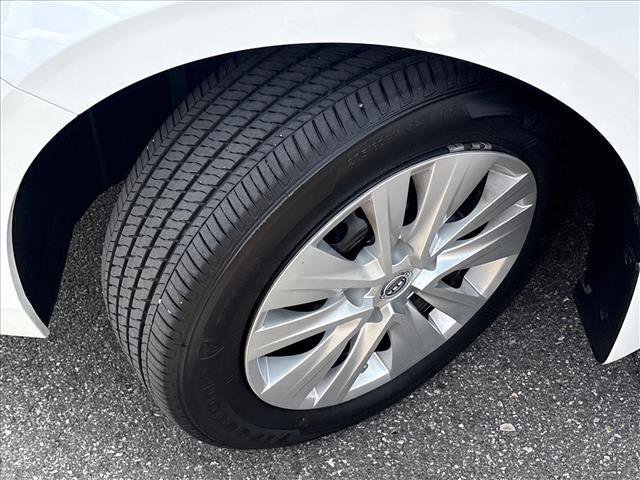 Used 2025 Nissan Sentra S FWD image 24