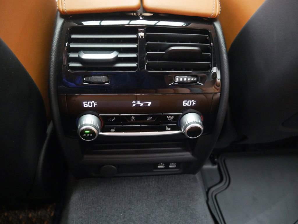 Used 2020 BMW M5 w/ Executive Package image 25