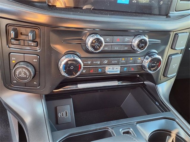 New 2025 Ford F150 Lariat w/ Equipment Group 501A Mid image 14