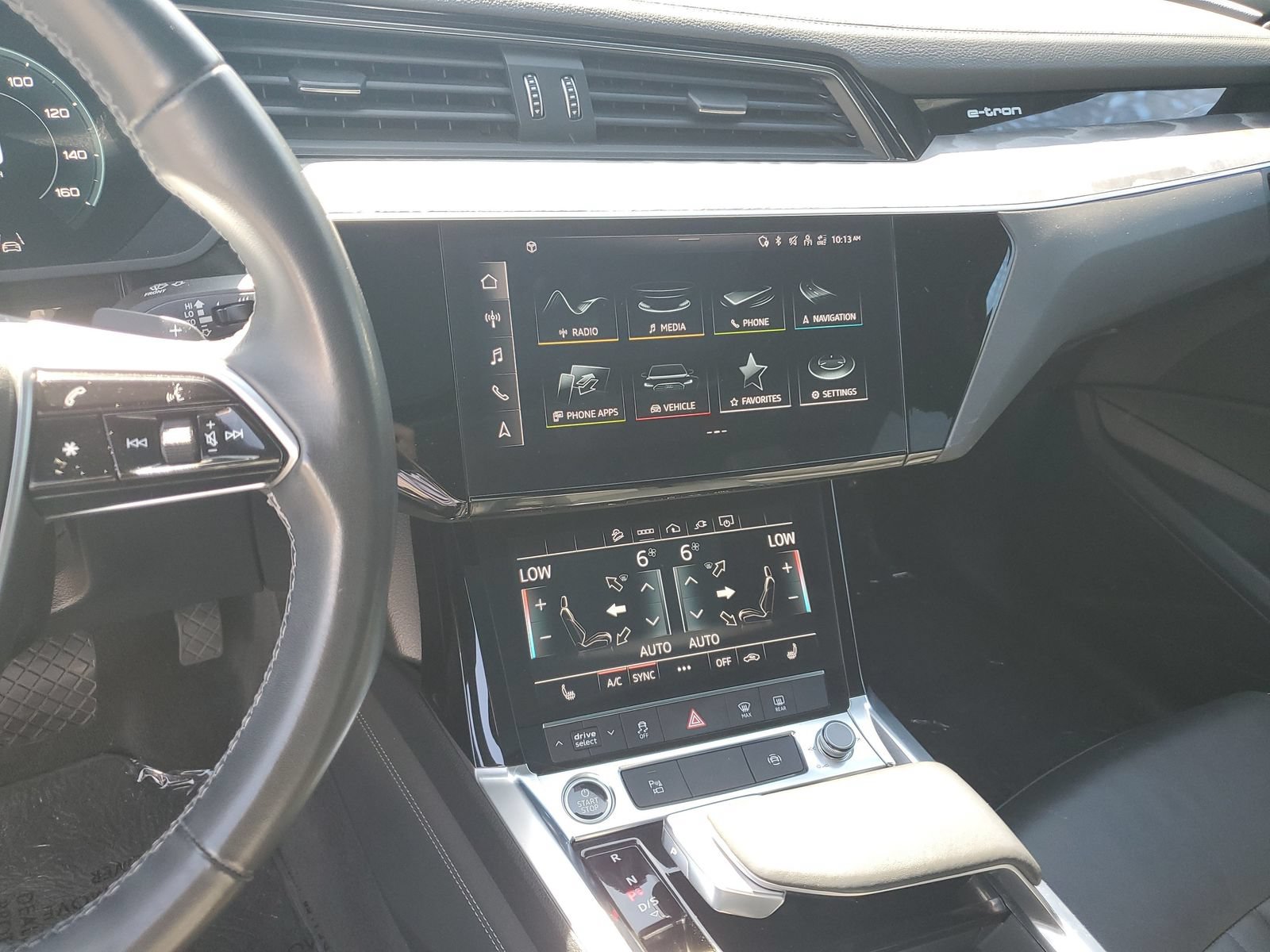 Used 2024 Audi Q8 e-tron Premium AWD/4WD image 24