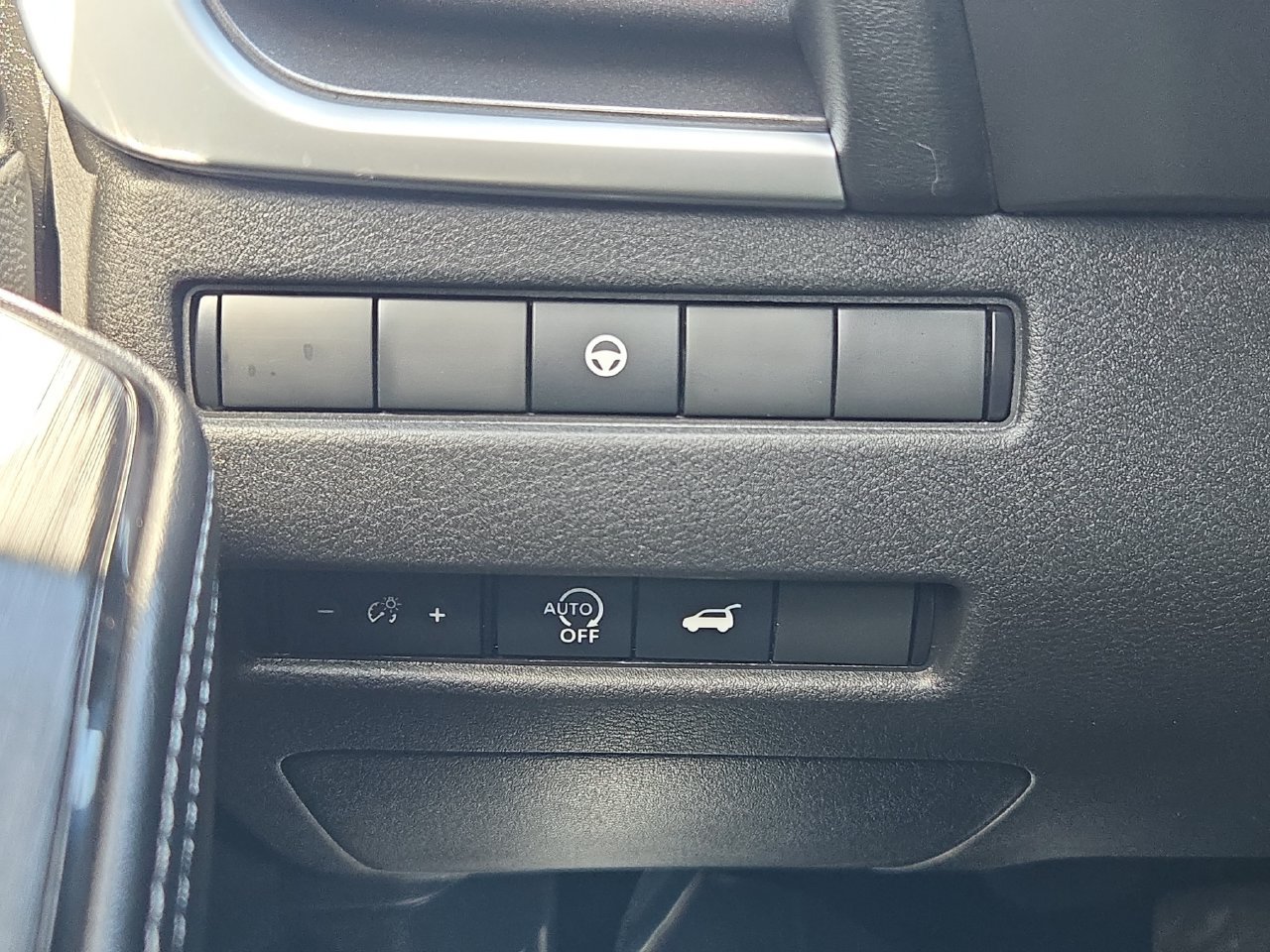 Certified 2024 Nissan Rogue SV AWD/4WD image 26