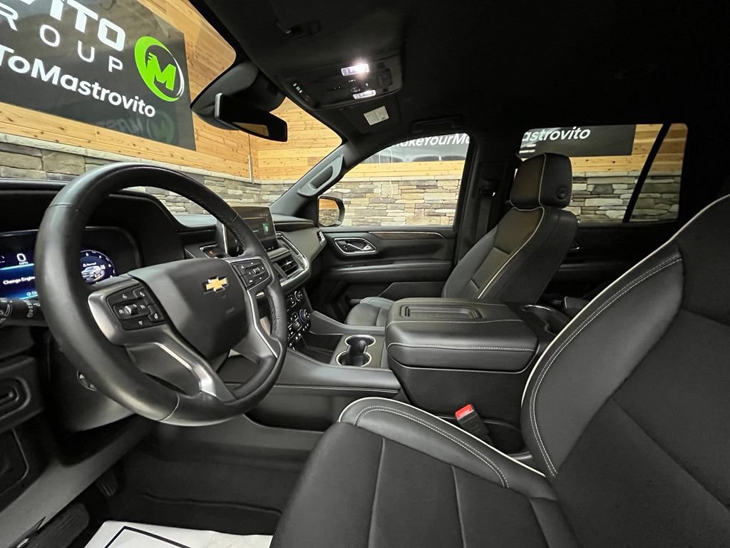 Used 2024 Chevrolet Tahoe Premier AWD/4WD image 27