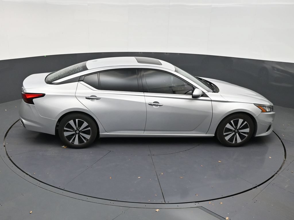 Used 2019 Nissan Altima 2.5 SV FWD image 17