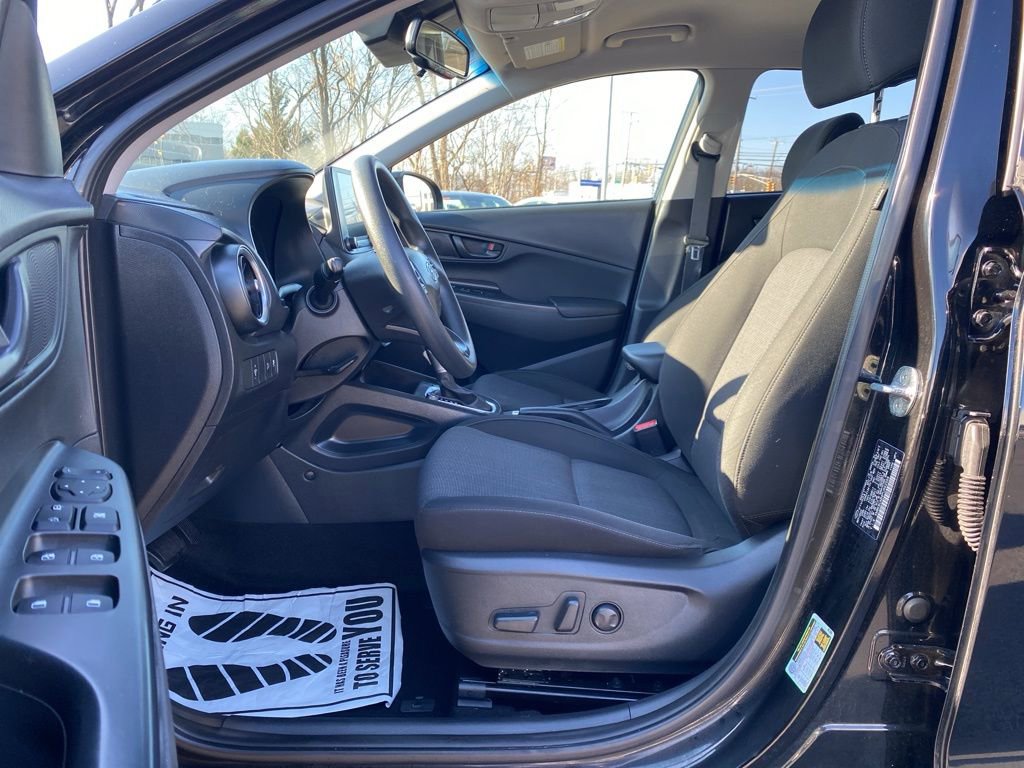 Certified 2023 Hyundai Kona SEL w/ Cargo Package AWD/4WD image 13
