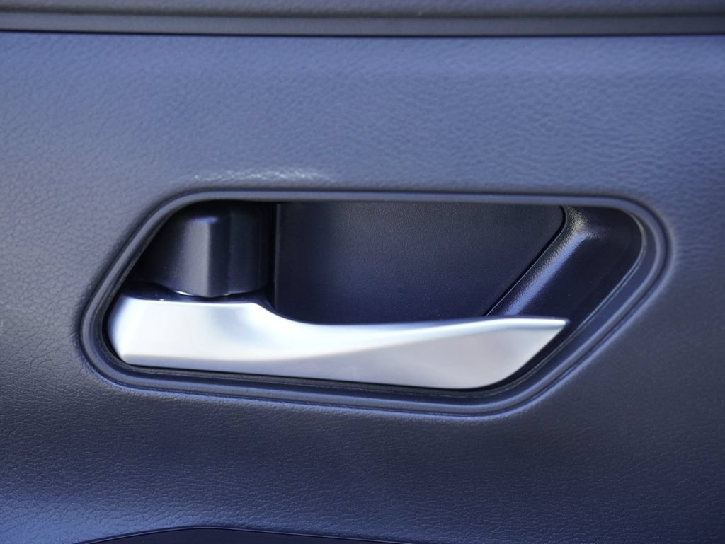 New 2026 Nissan Kicks SV FWD image 8