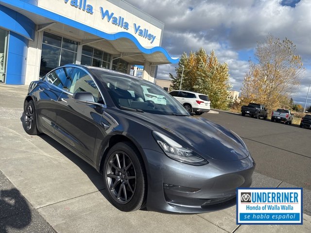 Used 2018 Tesla Model 3 Long Range image 1