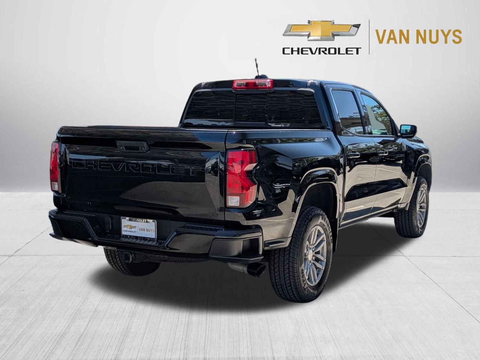 Used 2024 Chevrolet Colorado LT w/ LT Convenience Package RWD image 5
