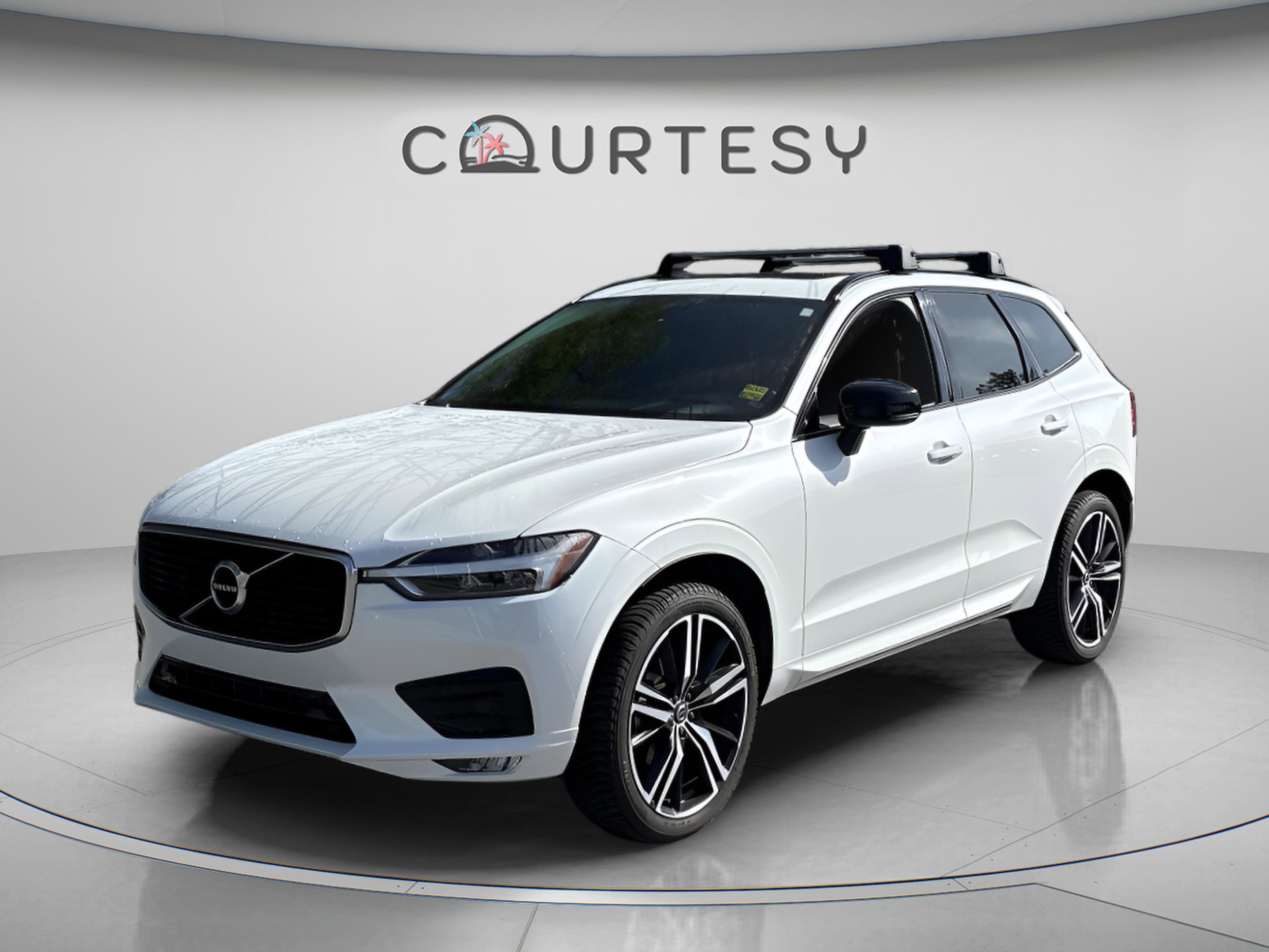Used 2020 Volvo XC60 T5 R-Design w/ Protection Package Premier image 2