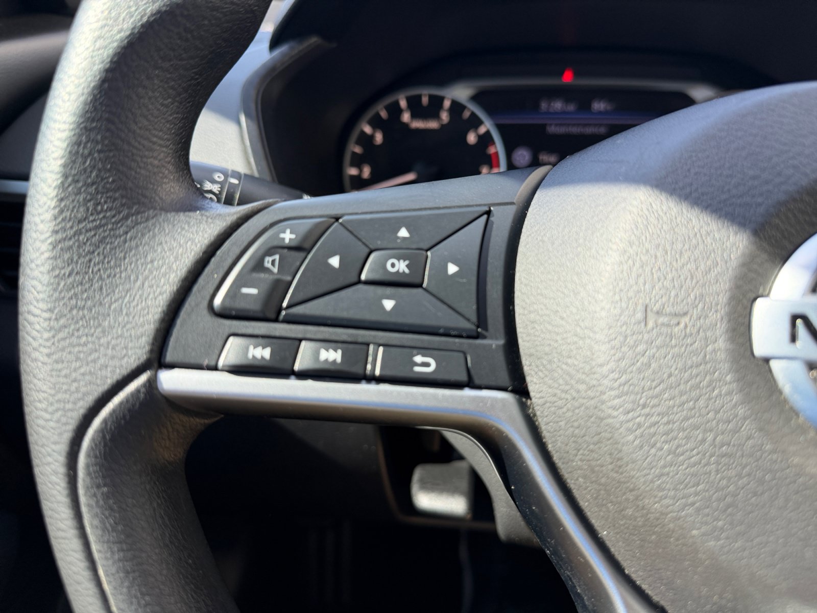 Used 2020 Nissan Altima 2.5 S FWD image 20