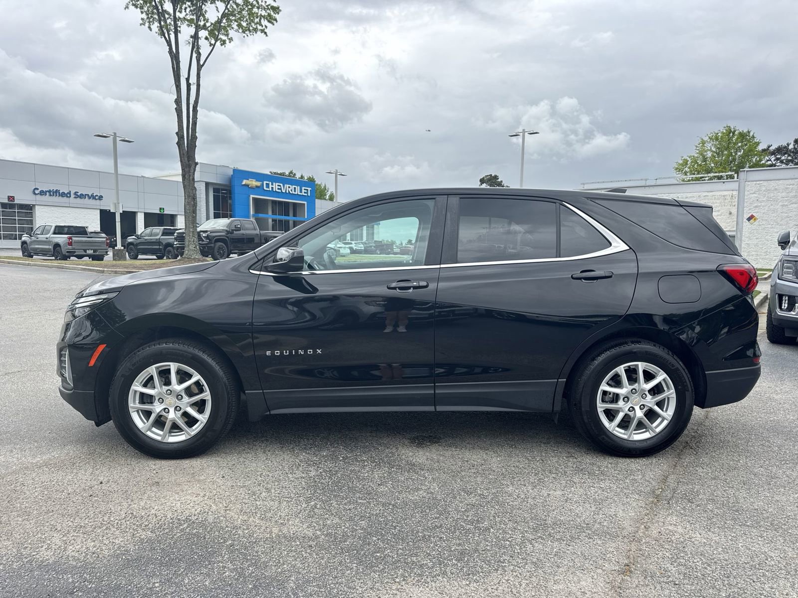 Used 2024 Chevrolet Equinox LT image 7