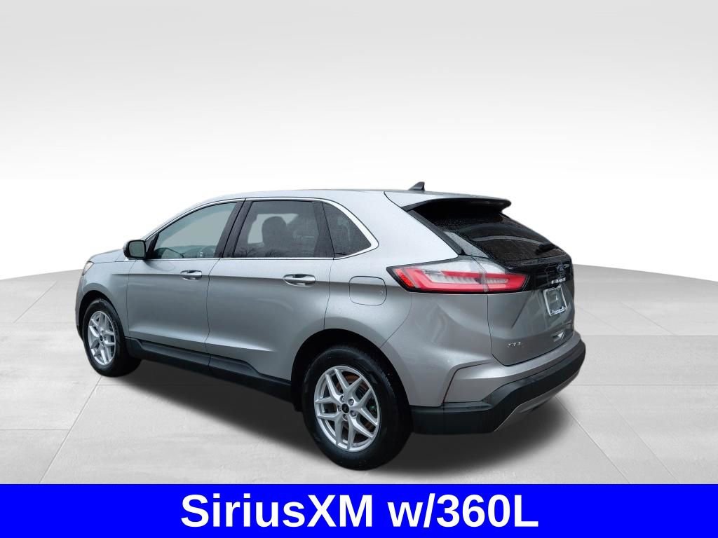 Used 2023 Ford Edge SEL image 3