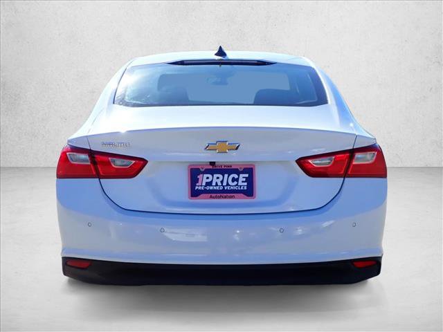 Used 2024 Chevrolet Malibu LS video 3