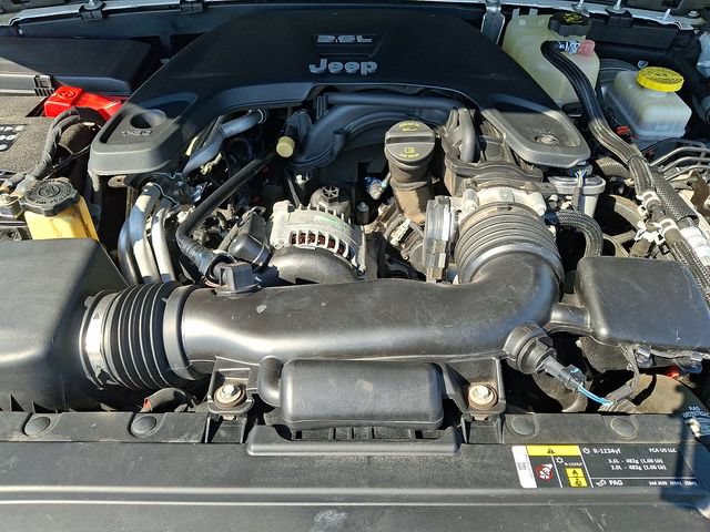 Used 2018 Jeep Wrangler Unlimited Sport S AWD/4WD image 27