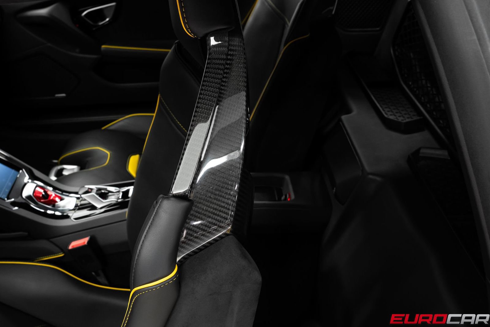Used 2021 Lamborghini Huracan EVO RWD image 42