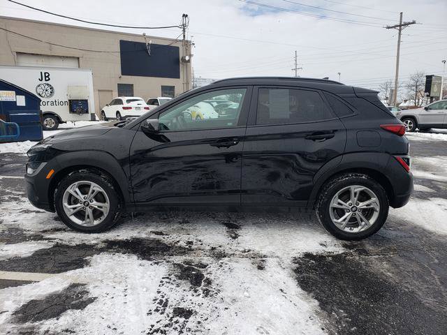 Used 2023 Hyundai Kona SEL w/ Cargo Package image 7
