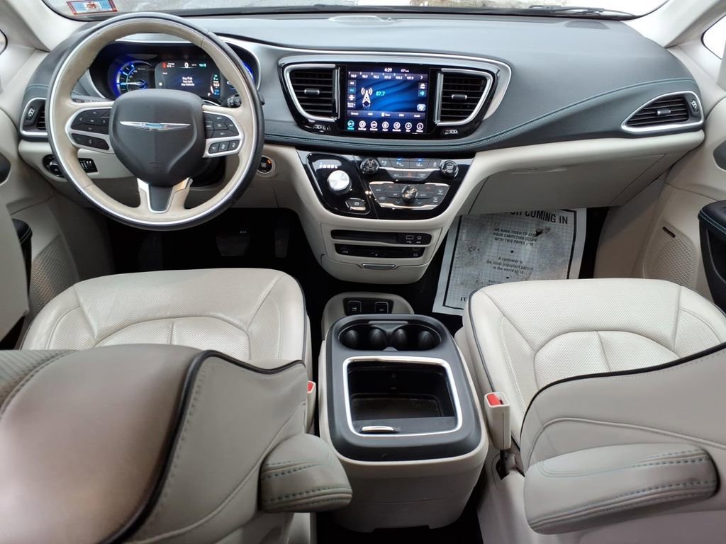 Used 2018 Chrysler Pacifica Limited w/ Advanced Safetytec Group image 10