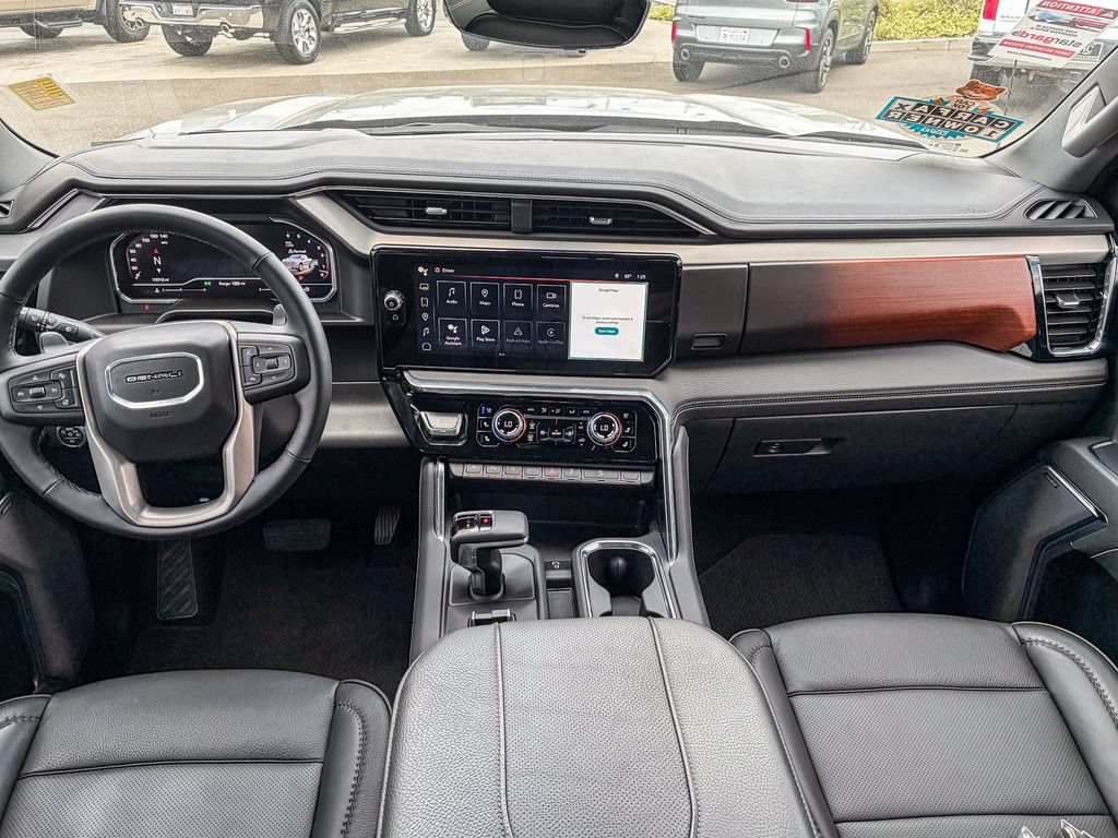 Certified 2025 GMC Sierra 1500 Denali w/ Technology Package AWD/4WD image 17