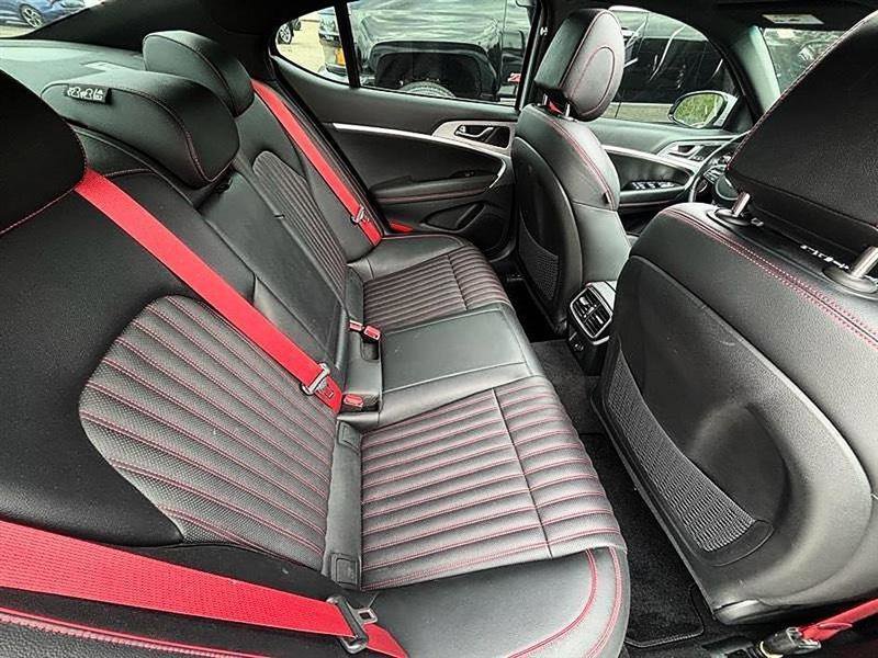 Used 2022 Genesis G70 3.3T w/ Sport Advanced Package image 50