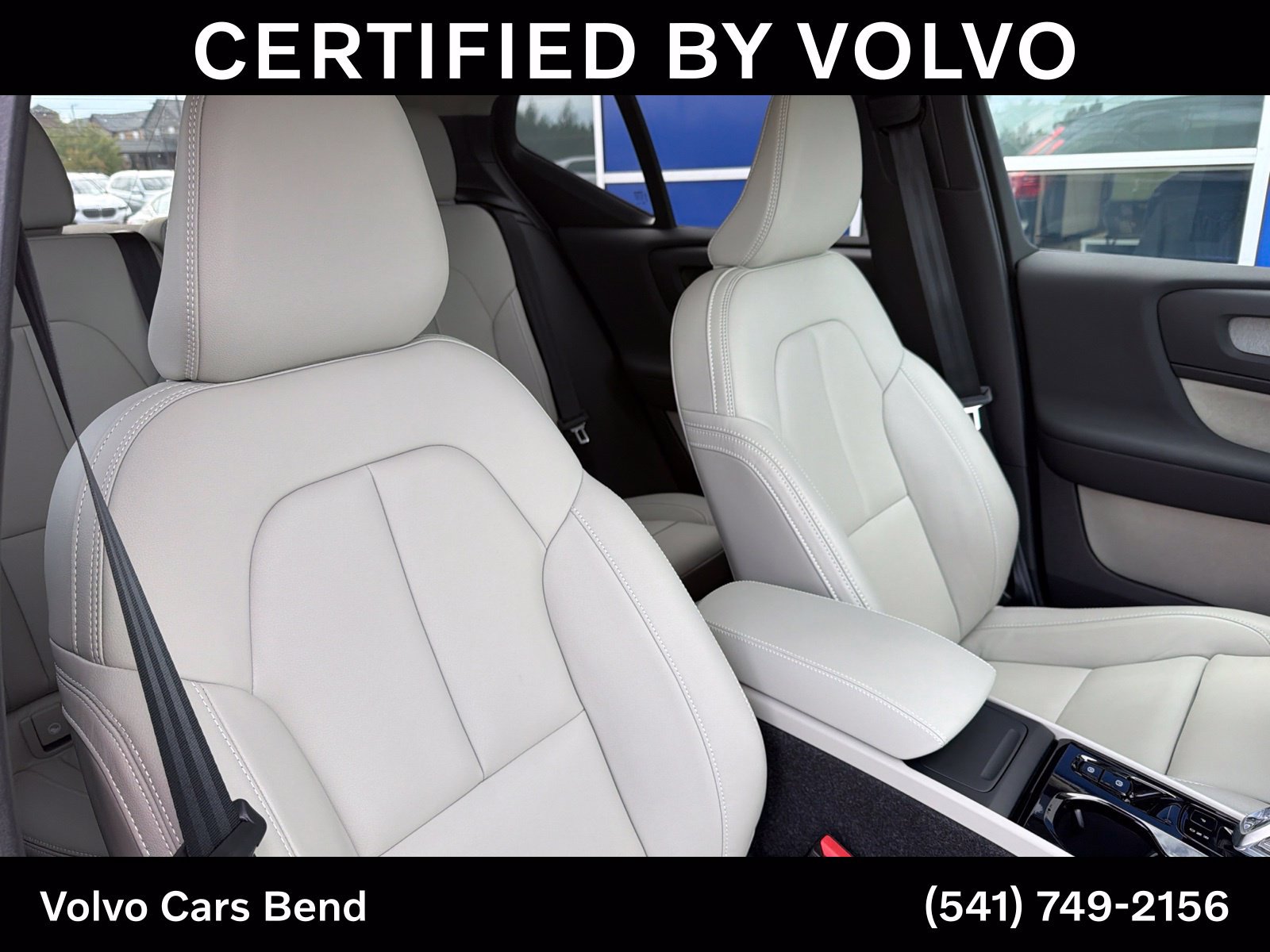 Used 2025 Volvo XC40 B5 Ultra AWD/4WD image 26