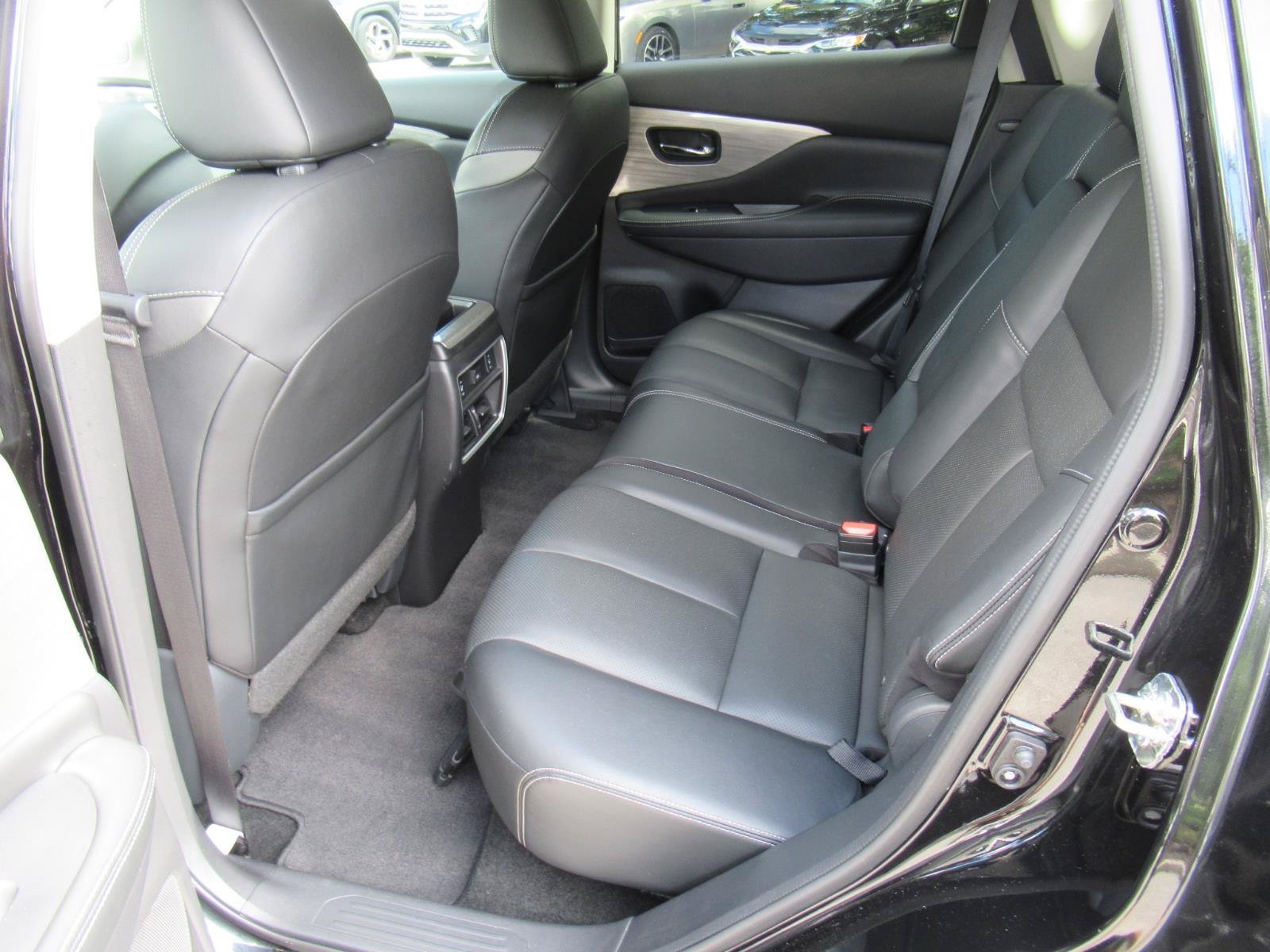 Used 2018 Nissan Murano SL w/ Midnight Edition Package FWD image 33