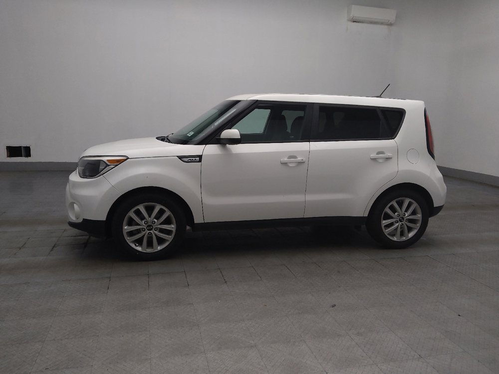 Used 2019 Kia Soul + FWD image 2