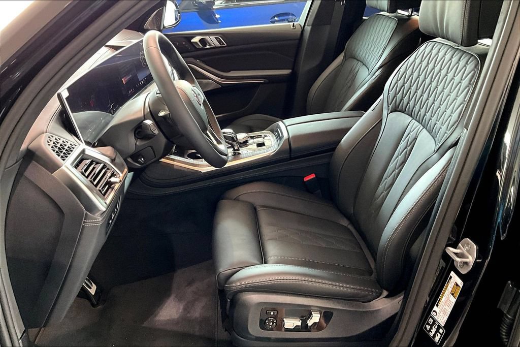 New 2026 BMW ALPINA XB7 AWD/4WD image 7