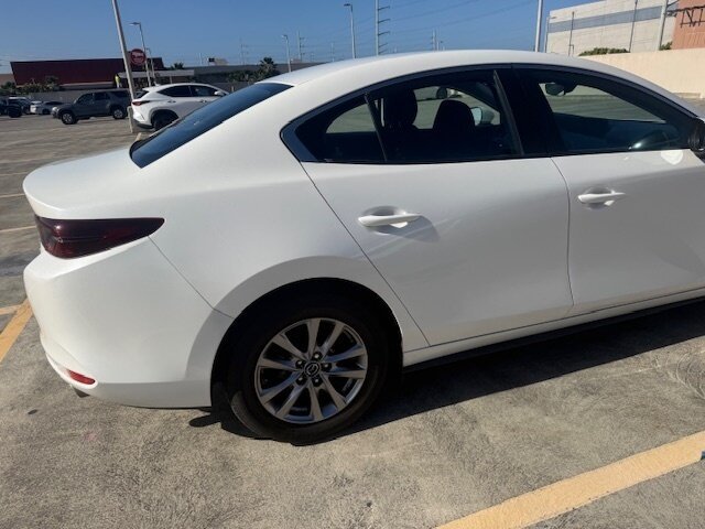 Used 2021 MAZDA MAZDA3 s FWD image 9