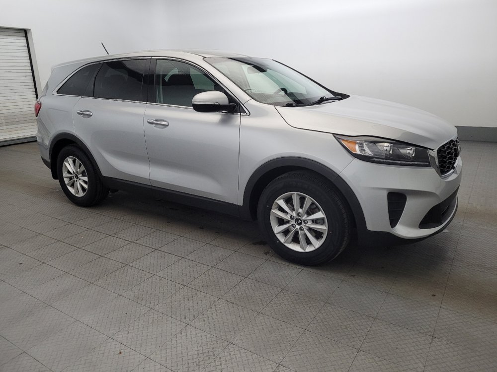 Used 2019 Kia Sorento LX image 11
