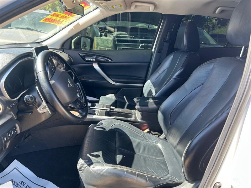 Used 2019 Mitsubishi Eclipse Cross SE image 38