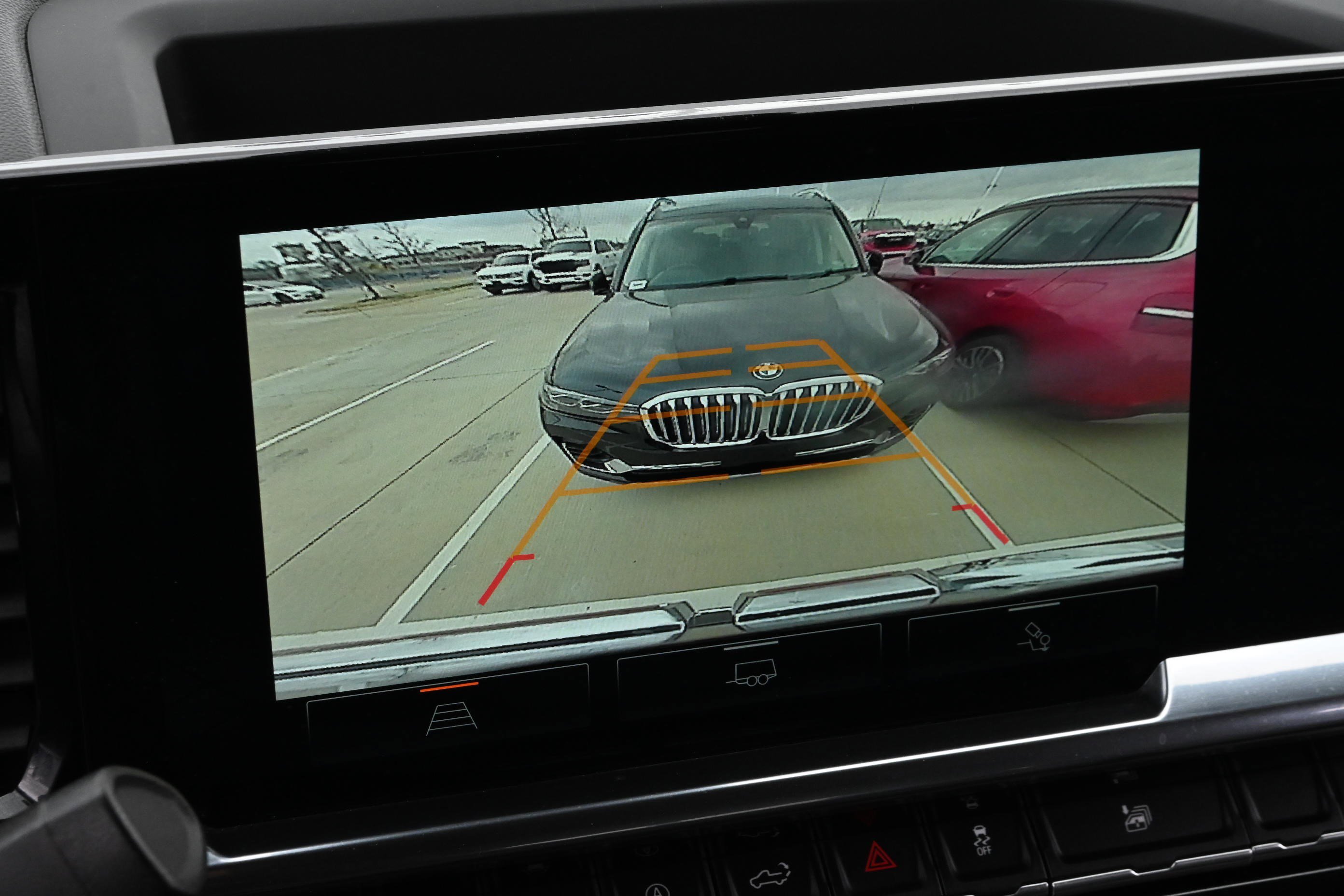 Used 2024 GMC Sierra 1500 SLE w/ Preferred Package image 18