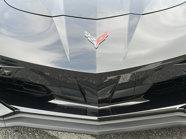 Used 2021 Chevrolet Corvette Stingray Premium Conv w/ Z51 Performance Package RWD image 12