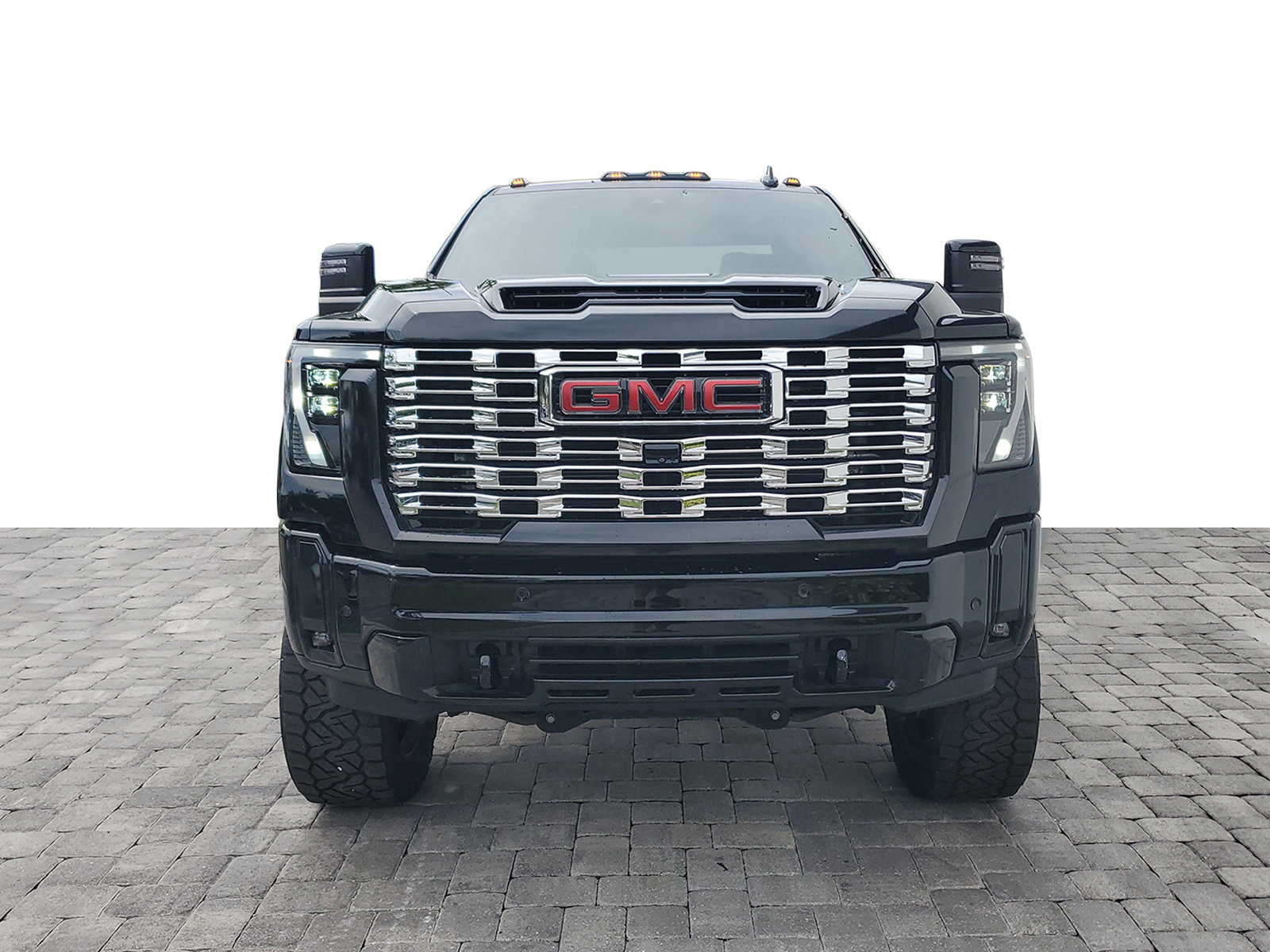 Used 2024 GMC Sierra 2500 Denali w/ Denali Reserve Package AWD/4WD image 2