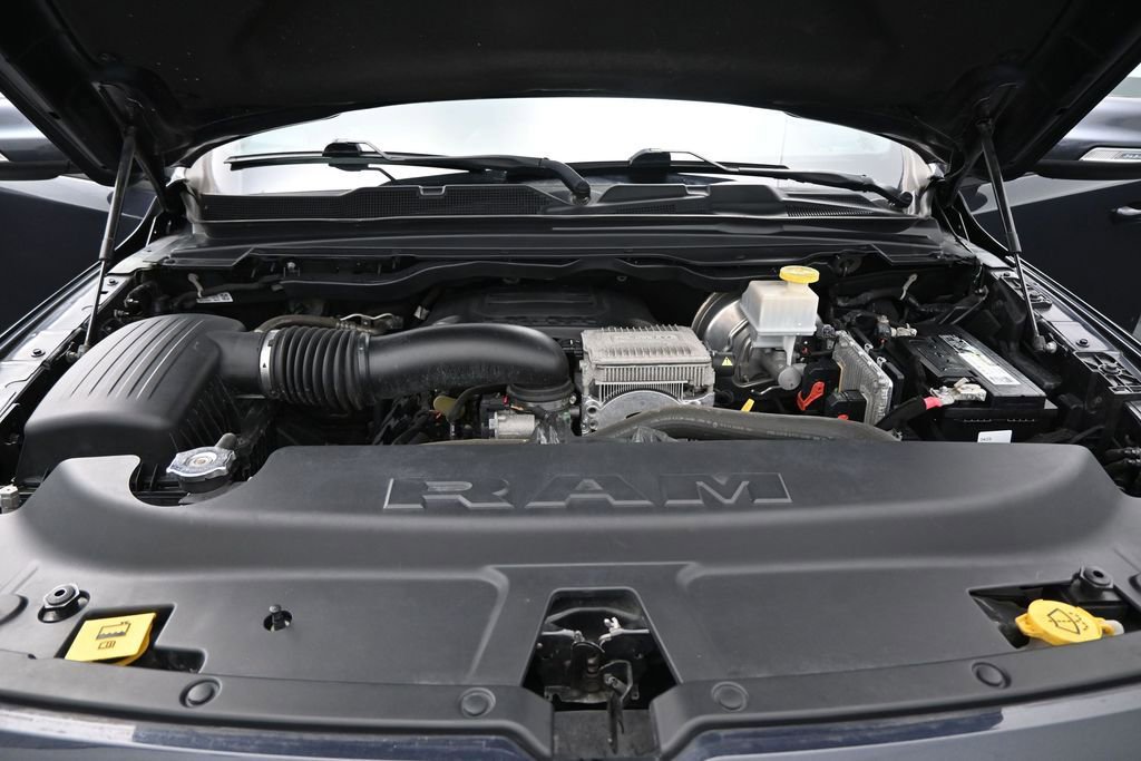 Used 2021 RAM 1500 Big Horn RWD image 25