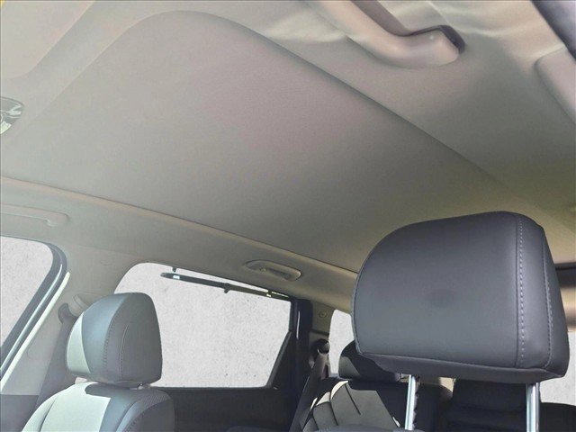 Used 2023 Hyundai Santa Fe SEL w/ Premium Package FWD image 16