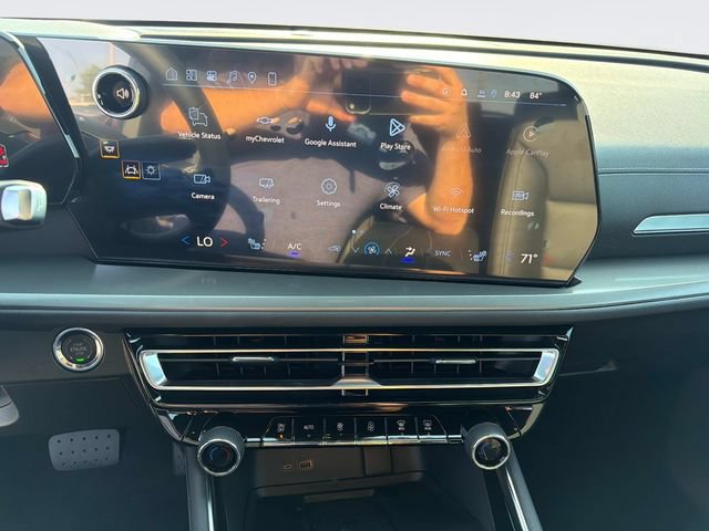 New 2027 Chevrolet Traverse LT w/ Driver Confidence Package FWD image 28
