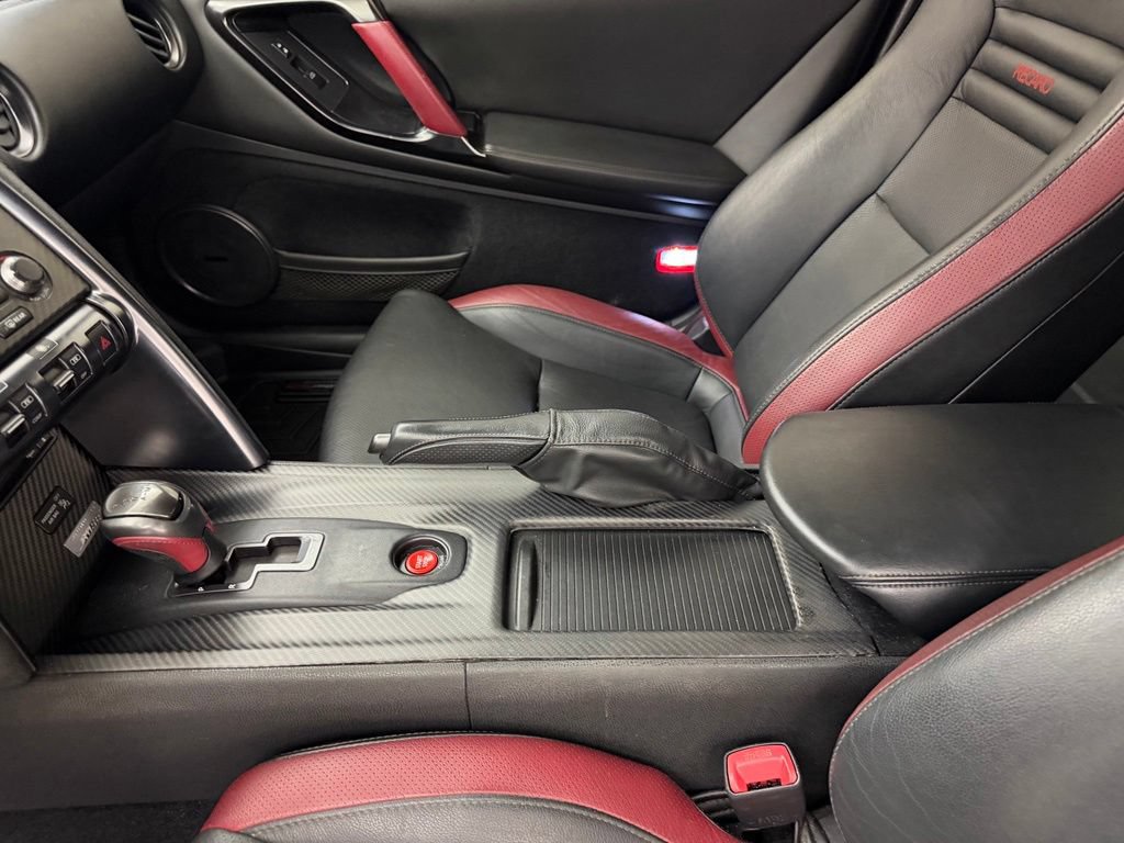 Used 2012 Nissan GT-R Black Edition AWD/4WD image 49
