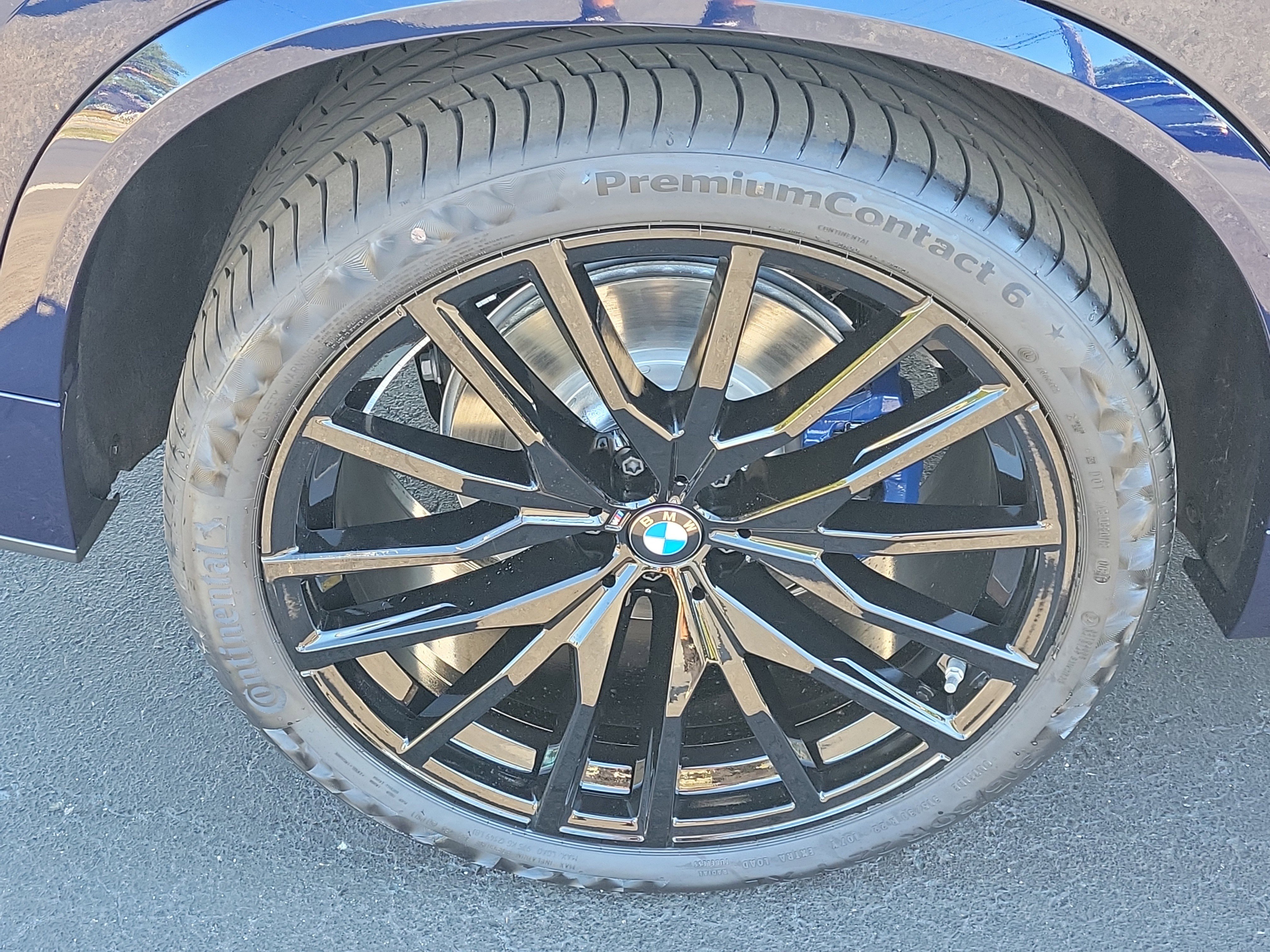 New 2026 BMW X5 xDrive40i w/ M Sport Package image 5