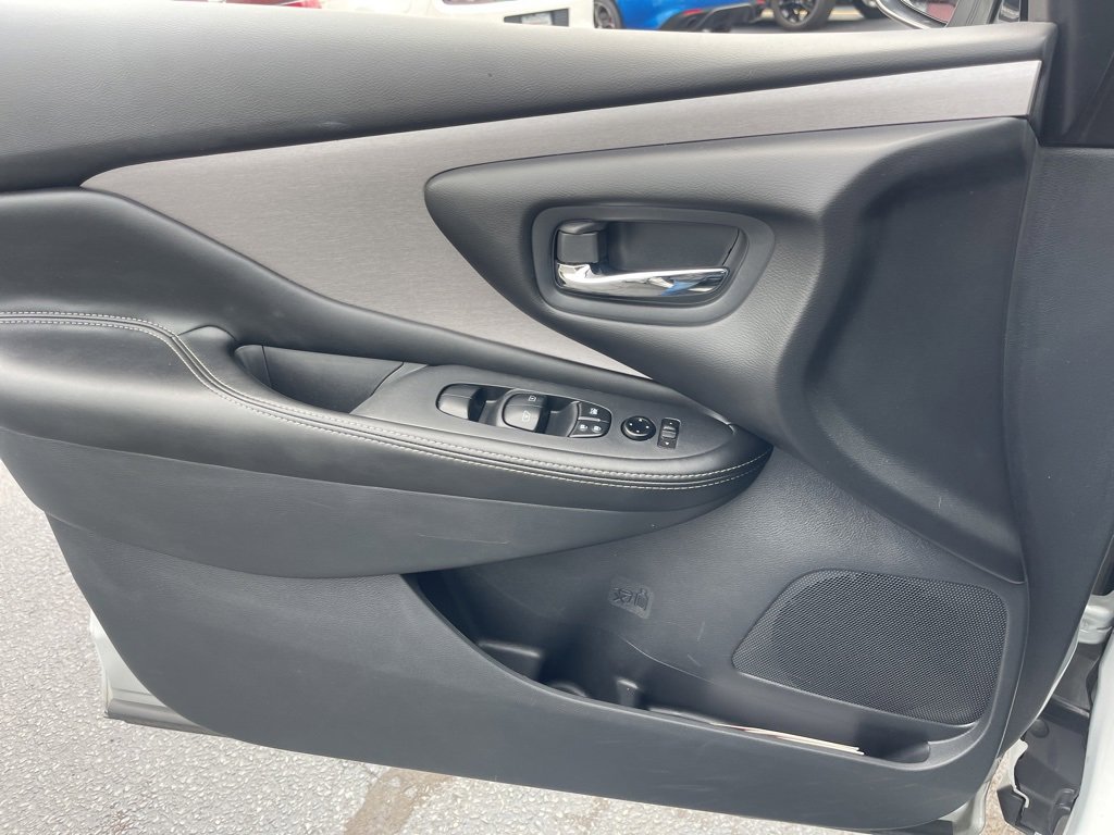 Certified 2023 Nissan Murano SV image 12