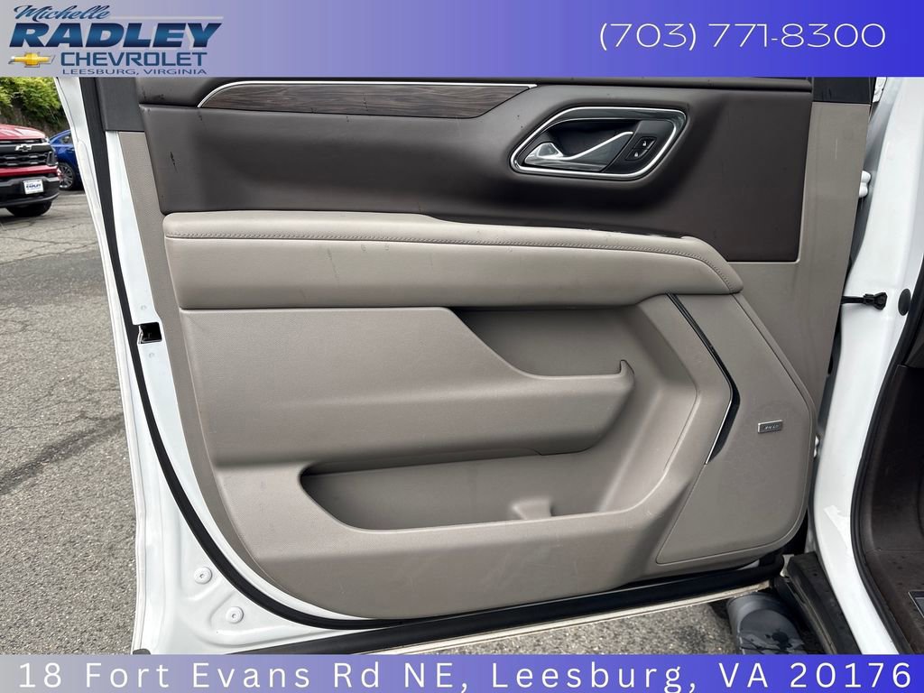 Used 2023 Chevrolet Suburban Z71 w/ Off-Road Capability Package AWD/4WD image 12