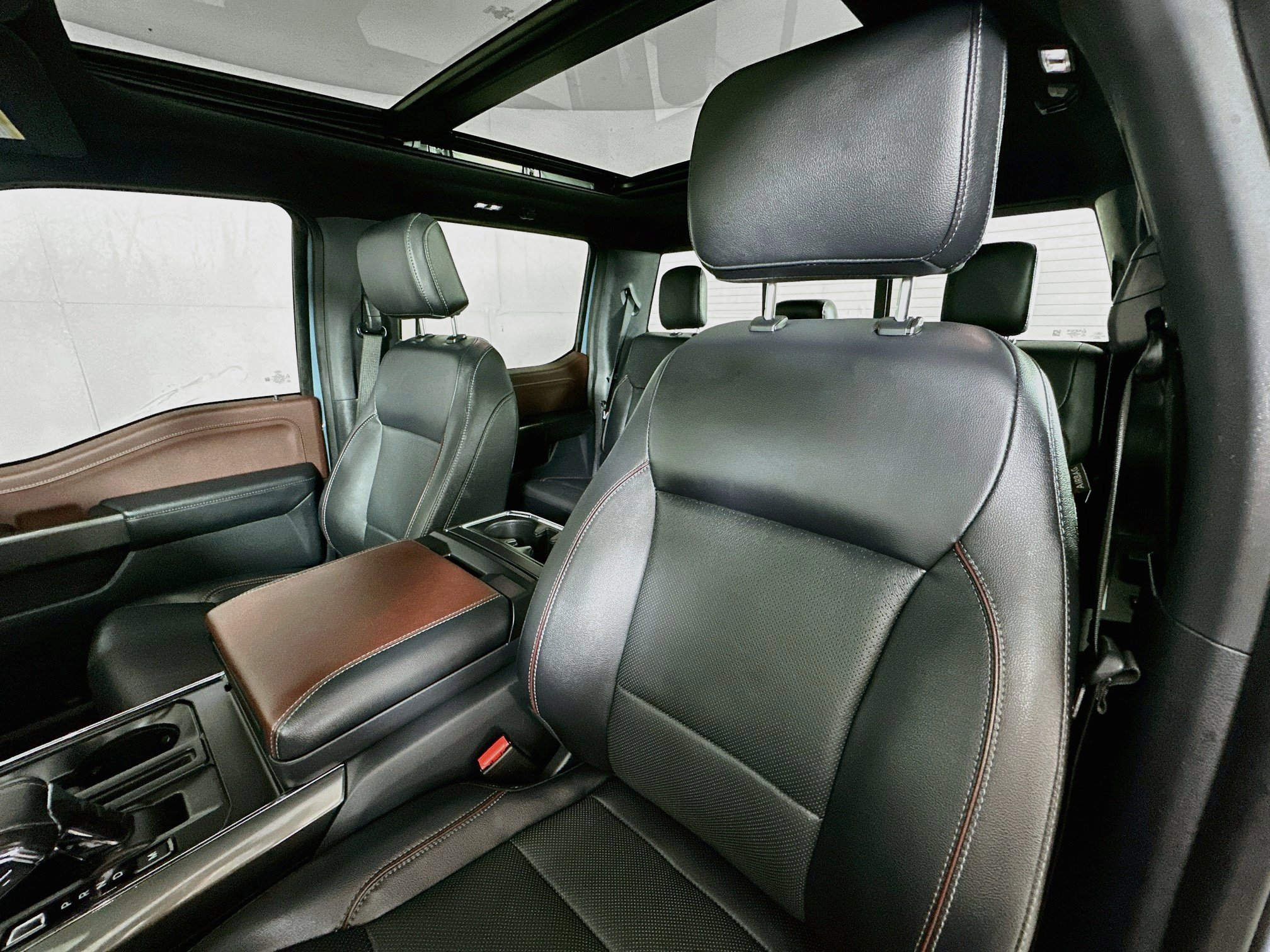 Used 2023 Ford F150 Lariat AWD/4WD image 21