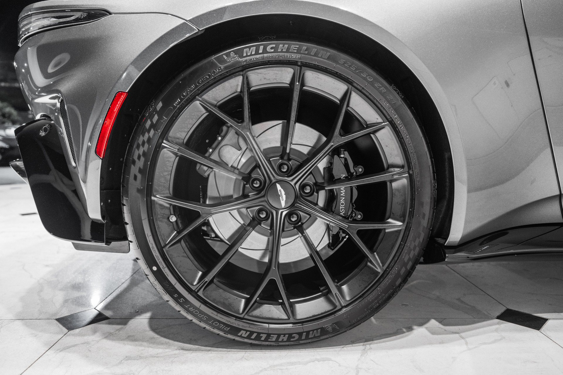 New 2026 Aston Martin V8 Vantage S RWD image 49