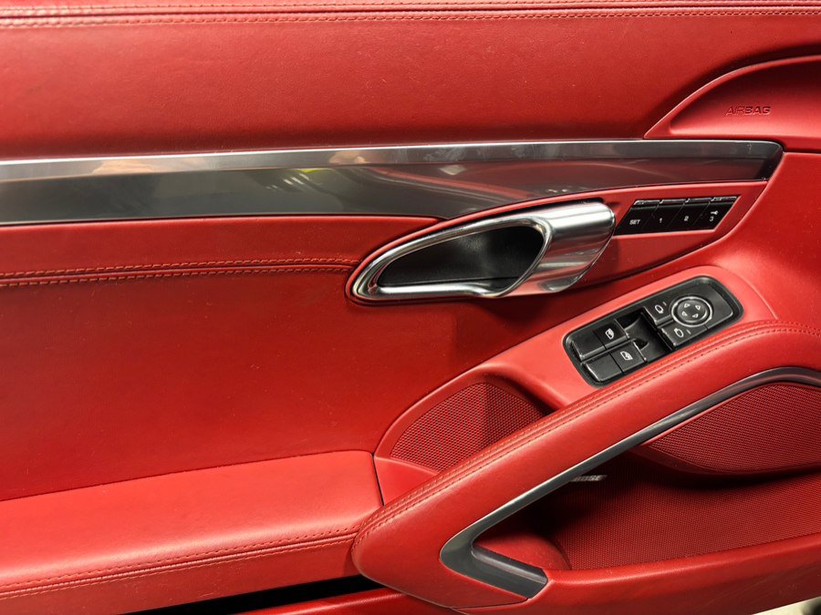Used 2014 Porsche 911 Carrera S RWD image 16