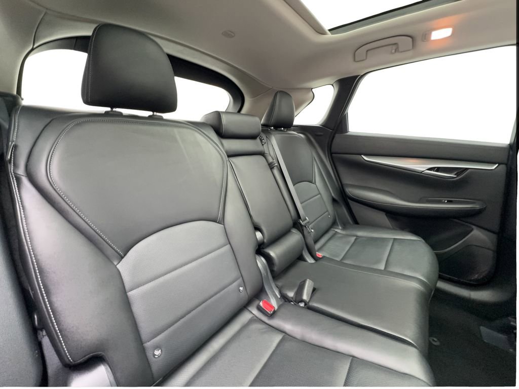 Used 2025 INFINITI QX50 Luxe image 28