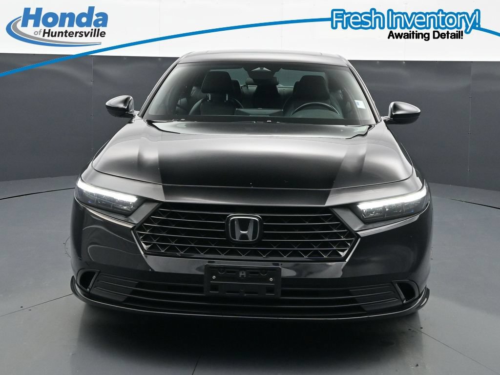 Used 2023 Honda Accord Sport image 3