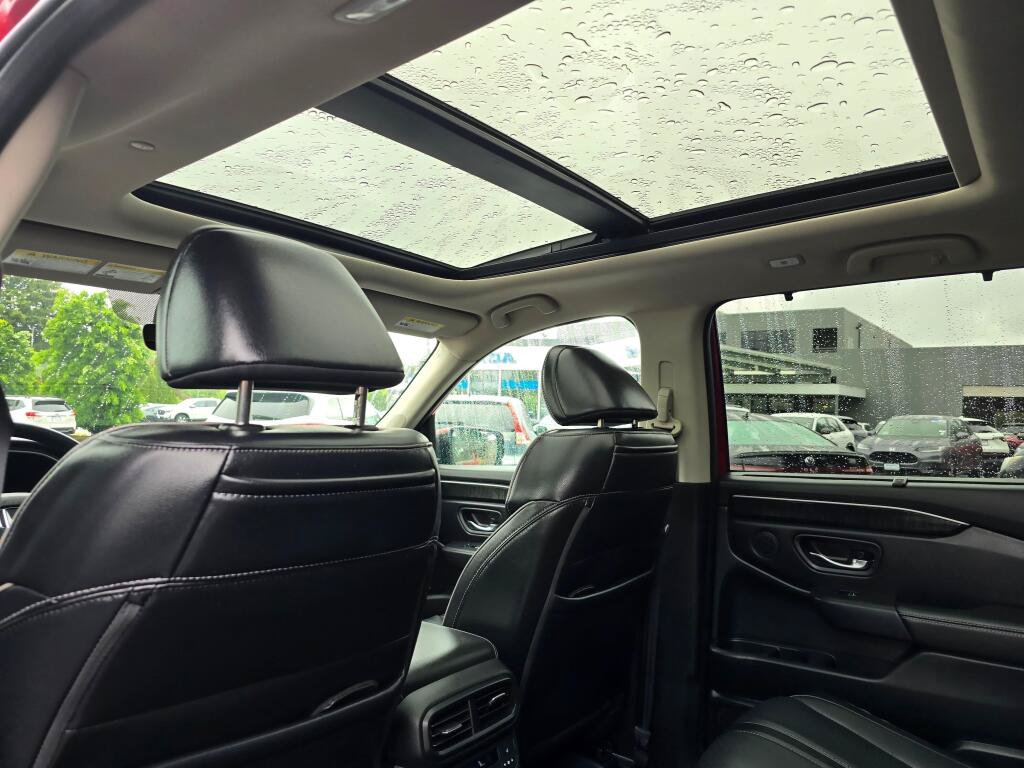 Certified 2025 Honda Pilot Elite image 6