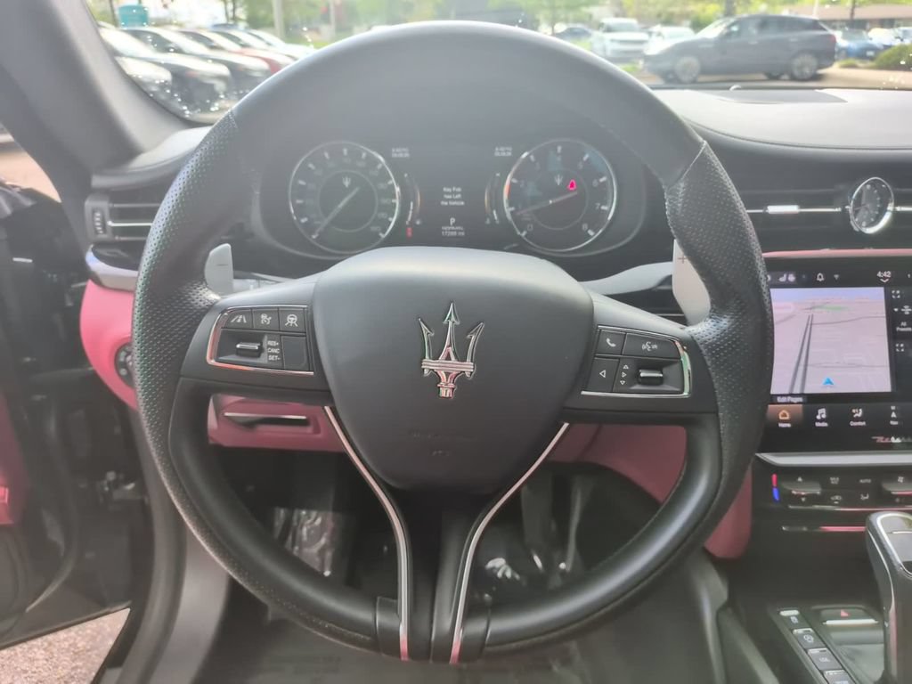 Used 2023 Maserati Quattroporte Modena Q4 AWD/4WD image 25