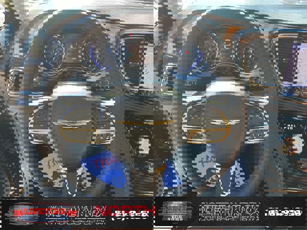 Used 2024 Chrysler Pacifica Pinnacle w/ Trailer Tow Group image 8